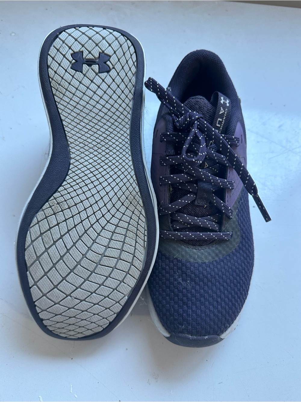 Under Armour Men's Navy and Black Athletic Trainers